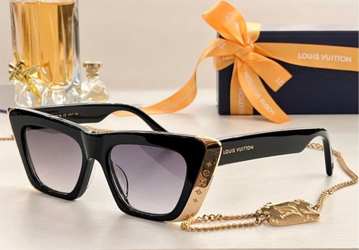 New LV woman shades